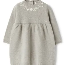 Платье с цветочной вышивкой