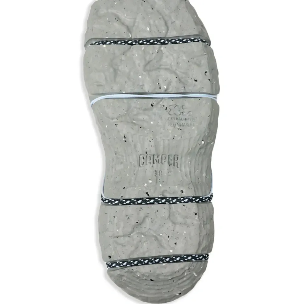 Кроссовки Roku