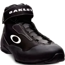 Кроссовки с логотипом Кроссовки с логотипом