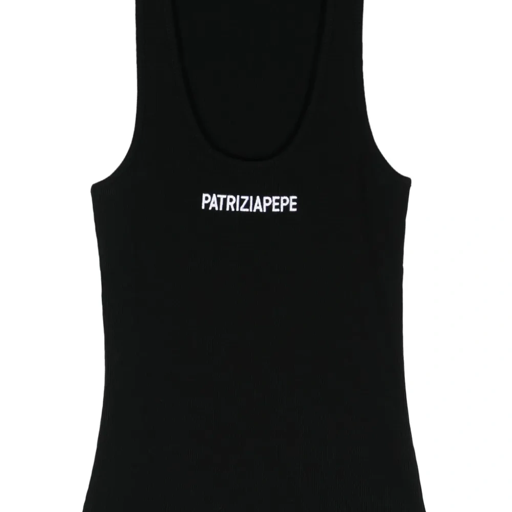 Топ с вышитым логотипом