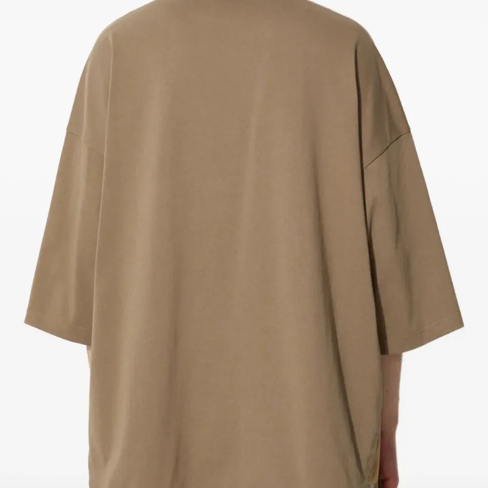 Футболка Knockout с приспущенными плечами Футболка Knockout с приспущенными плечами