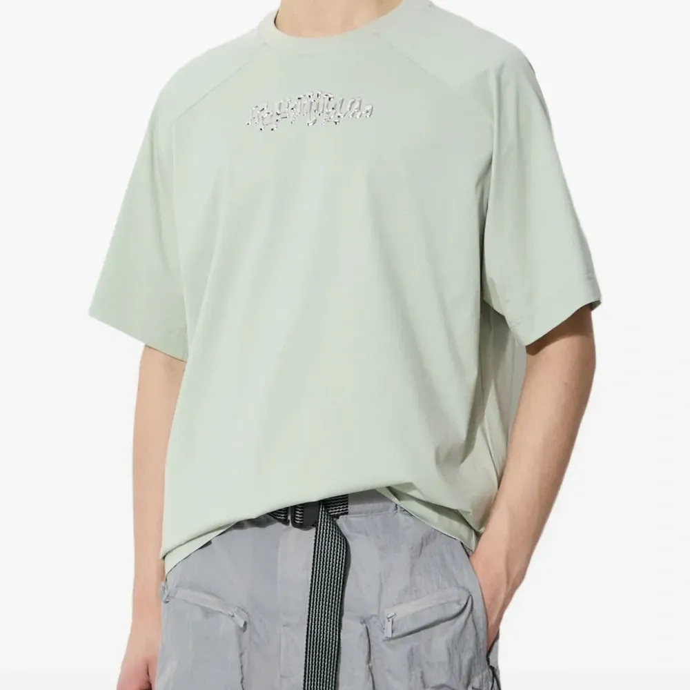 Футболка с рукавами реглан и эффектом металлик