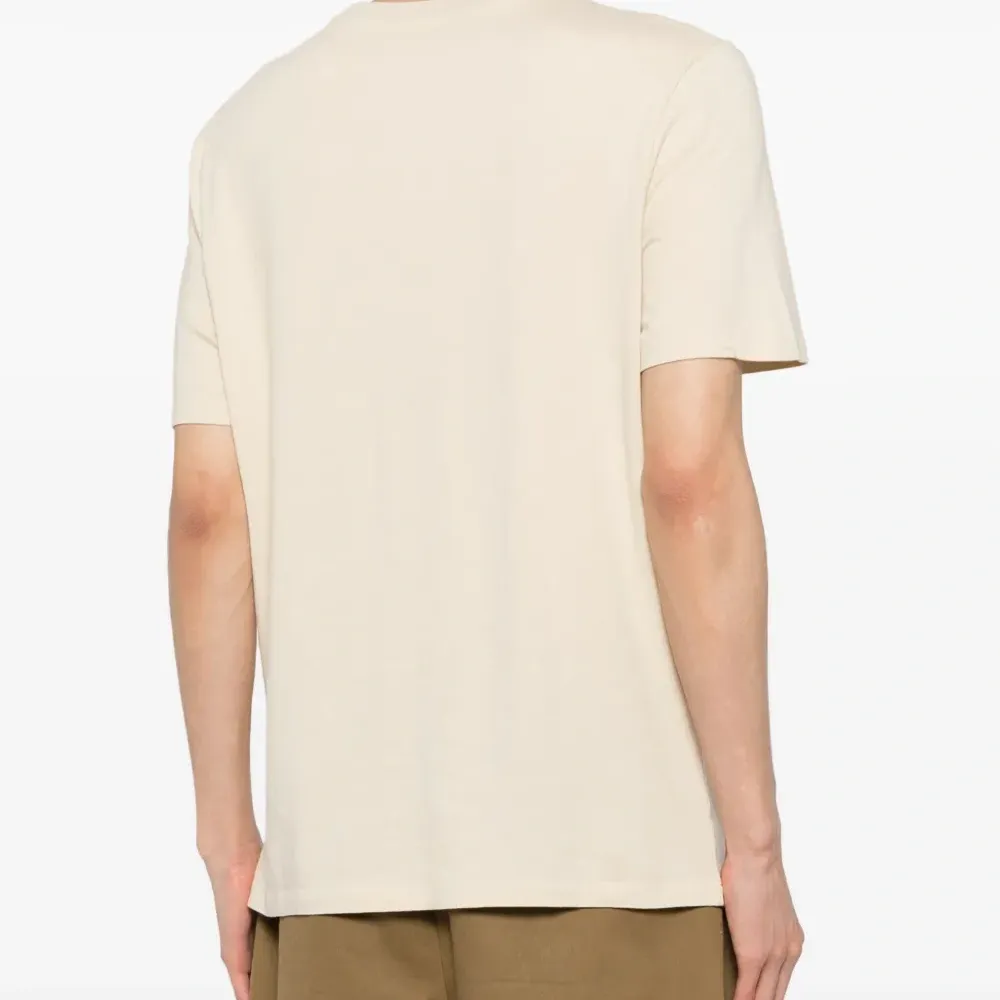 Футболка с логотипом Футболка с логотипом