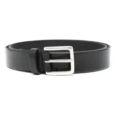 Ремень с пряжкой