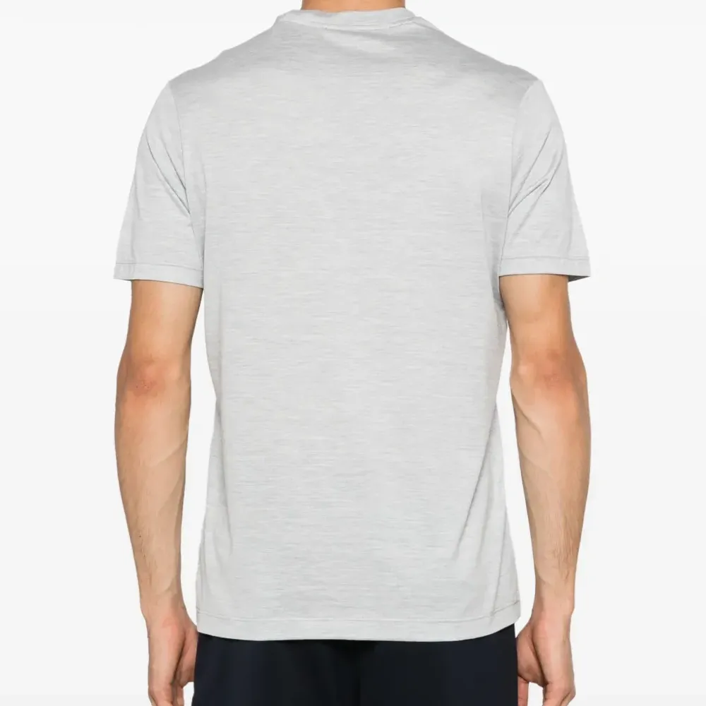 Футболка с круглым вырезом Футболка с круглым вырезом