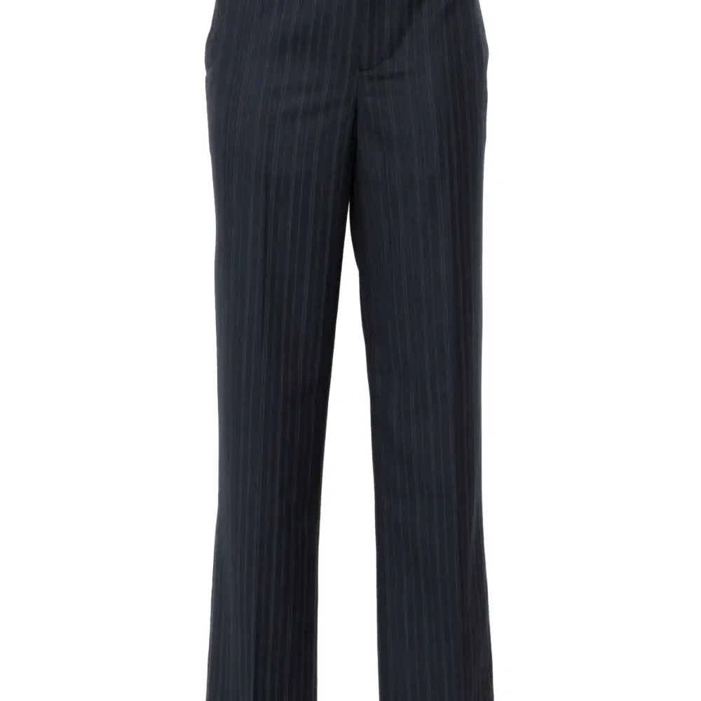 Прямые брюки в тонкую полоску