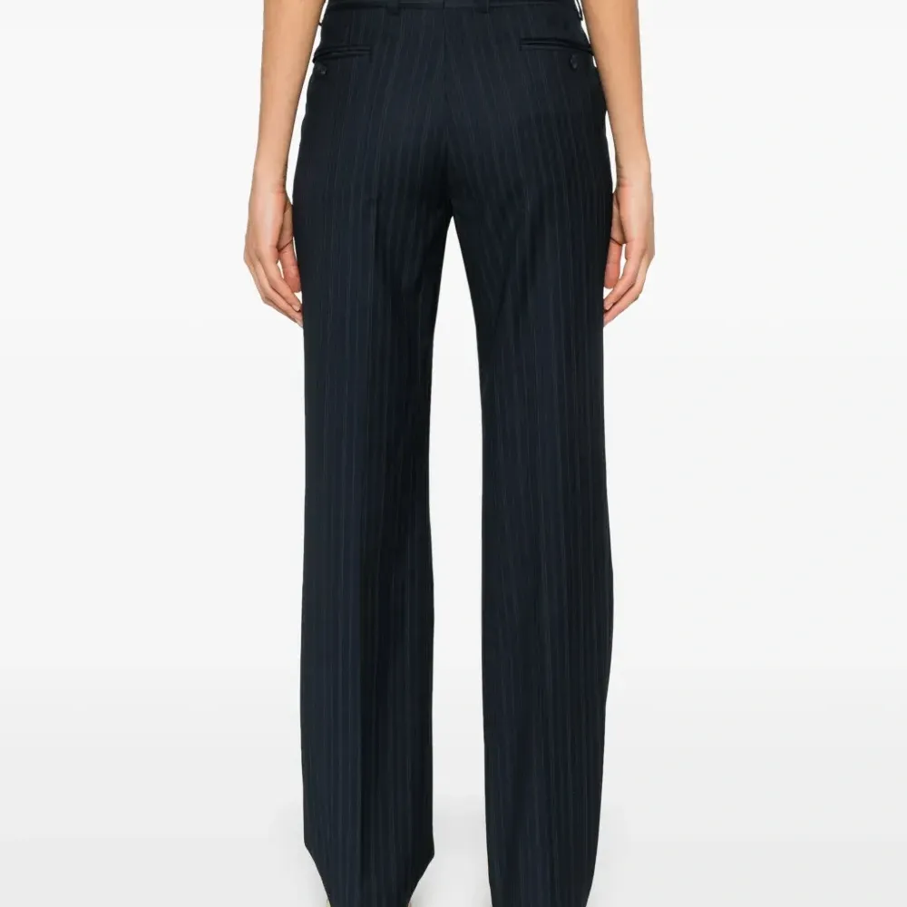 Прямые брюки в тонкую полоску