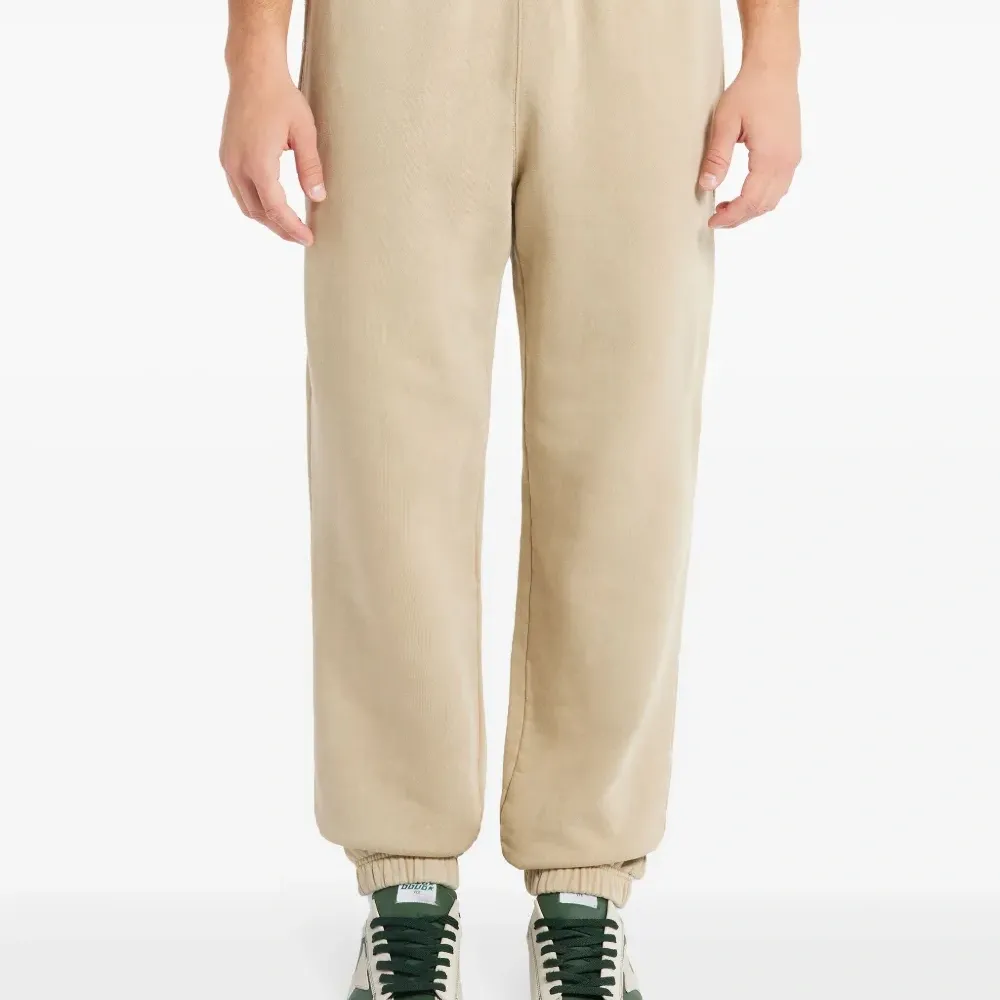 Спортивные брюки