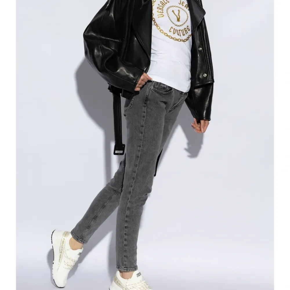 Кроссовки Dynamic с логотипом