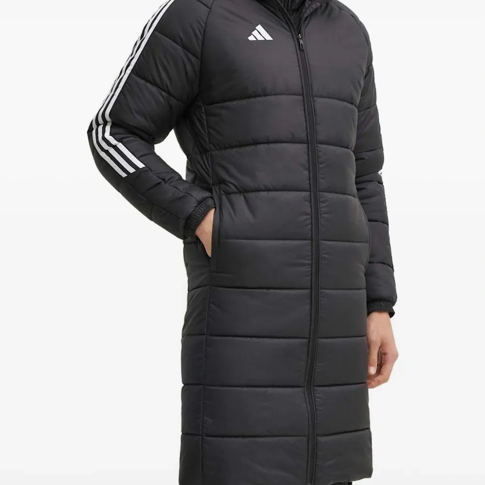 Стёганая куртка с тремя полосками Стёганая куртка с тремя полосками