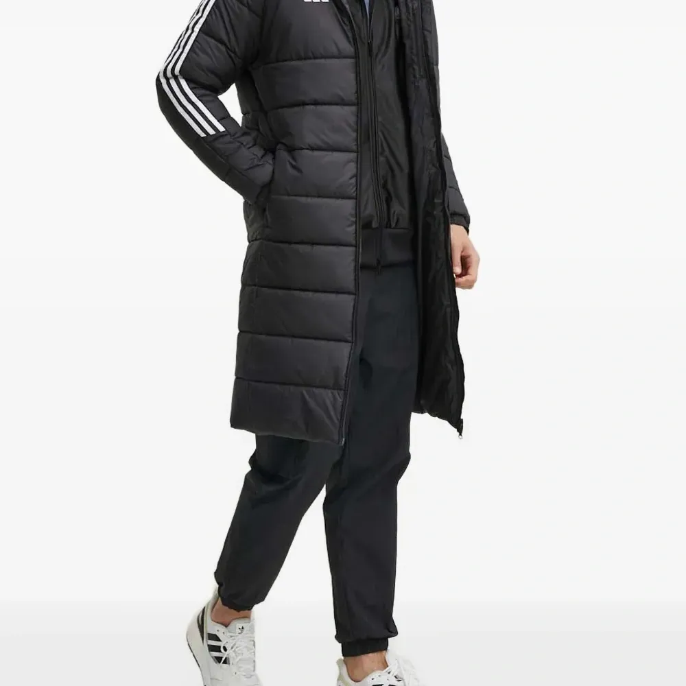 Стёганая куртка с тремя полосками