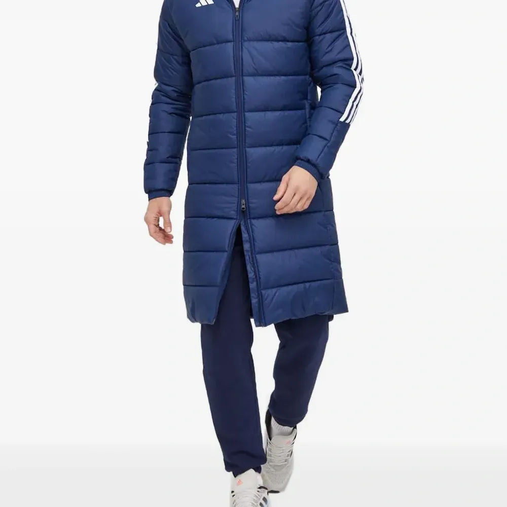 Стёганое пальто с тремя полосками