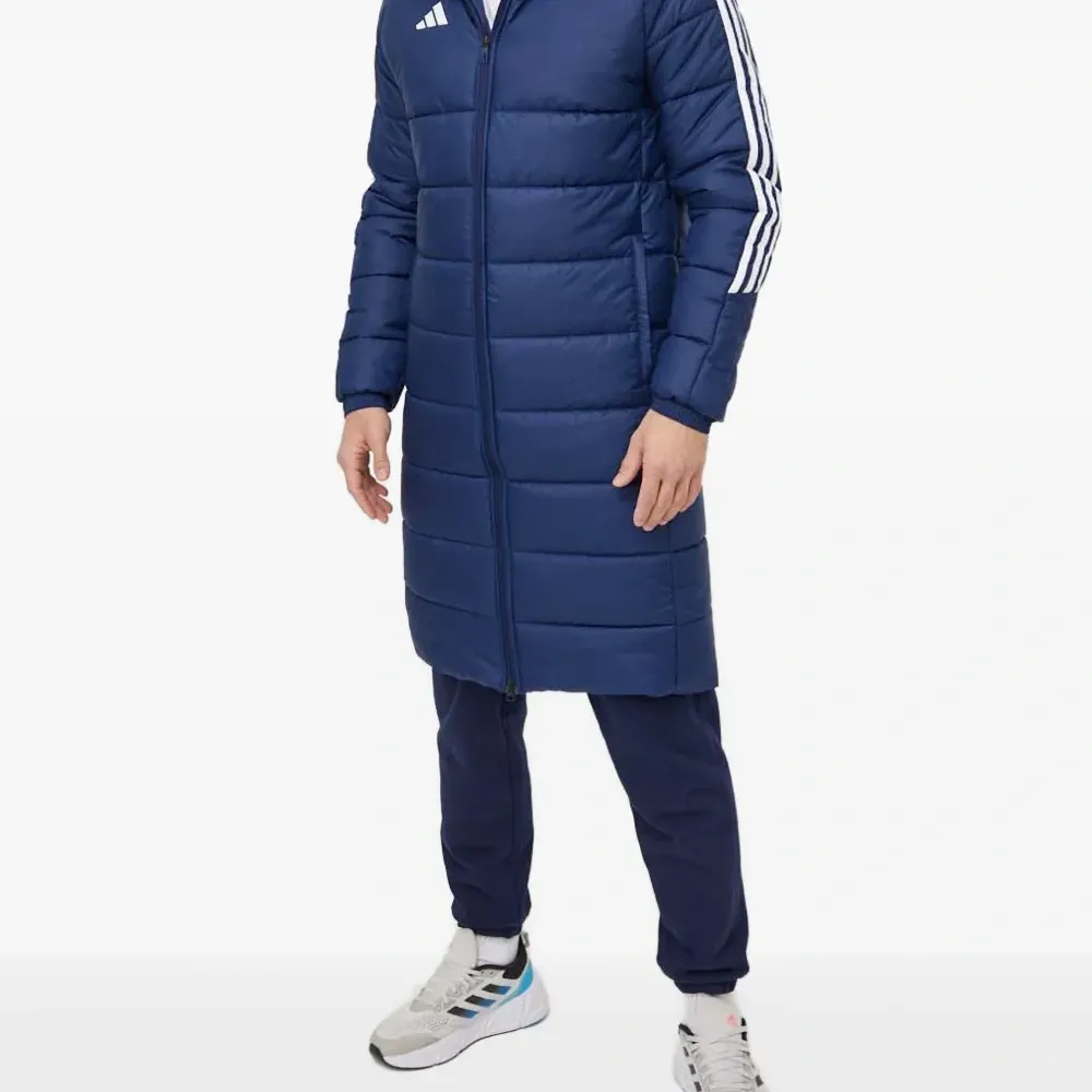 Стёганое пальто с тремя полосками