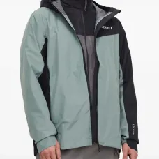 Куртка с капюшоном и цветными блоками