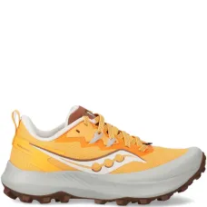 Кроссовки с логотипом