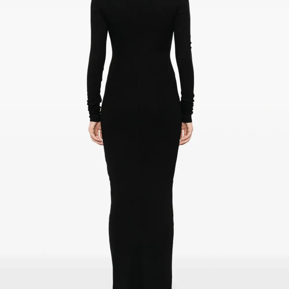 Платье в рубчик