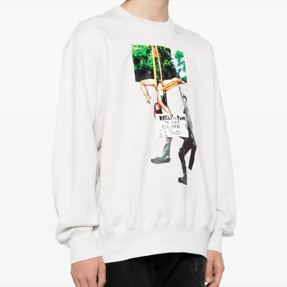 толстовка с графичным принтом