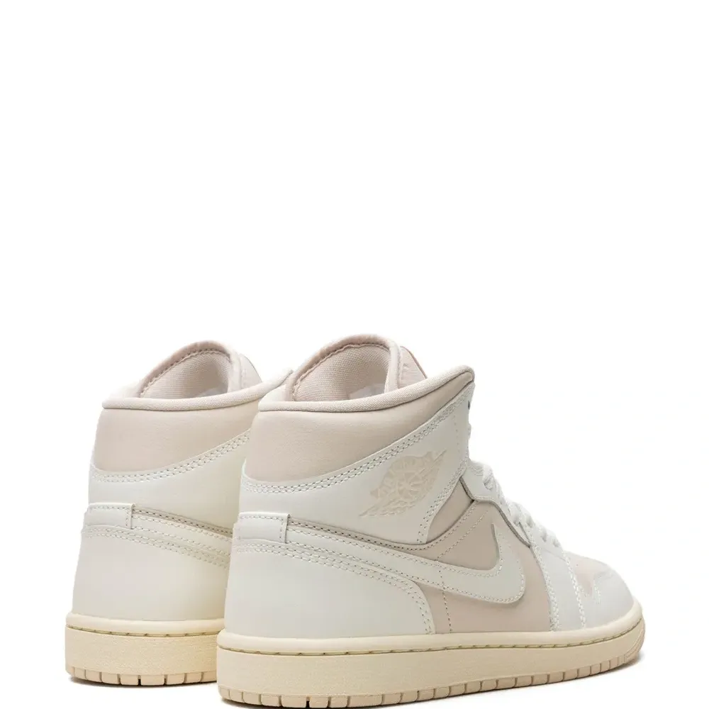 Кроссовки Air Jordan 1 White/Light Tan