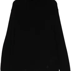 Шерстяной свитер