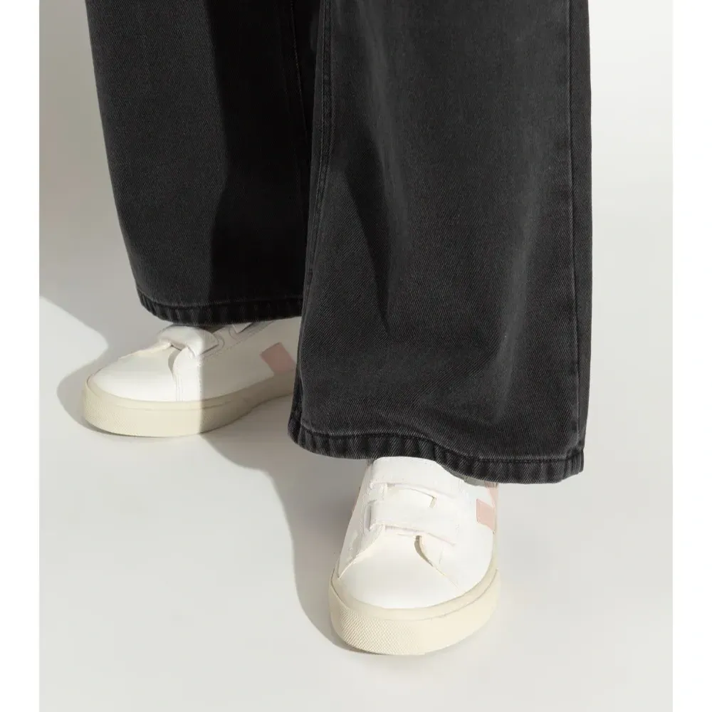 Кроссовки Recife