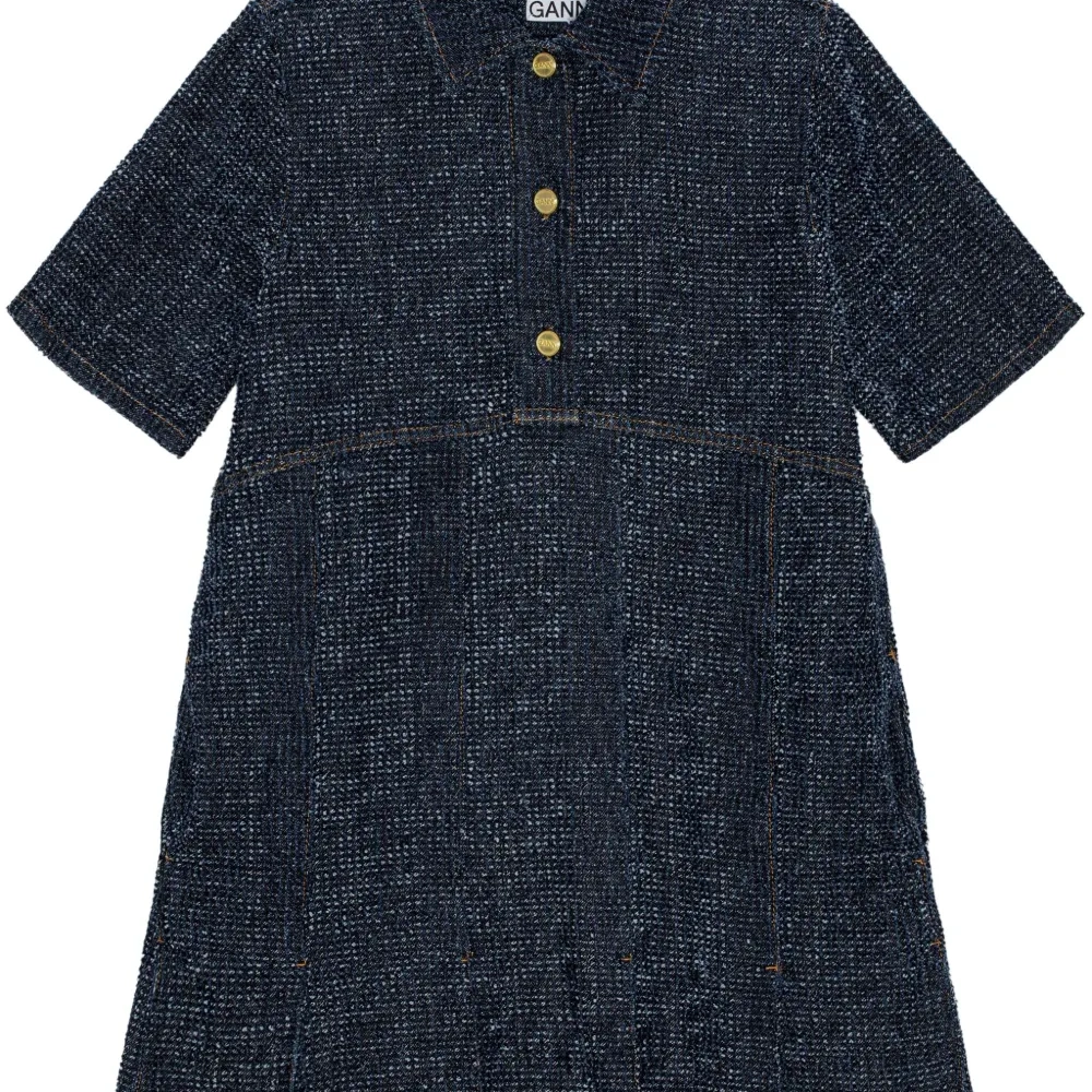 Джинсовое платье мини с короткими рукавами Джинсовое платье мини с короткими рукавами