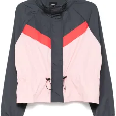 Спортивная куртка Shelter Спортивная куртка Shelter