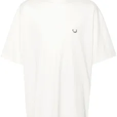 Футболка с металлическим декором