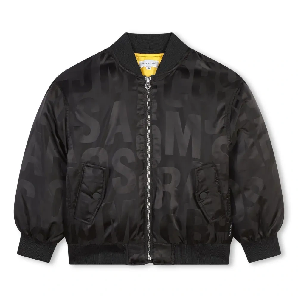 Бомбер с логотипом