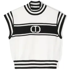 Топ с логотипом