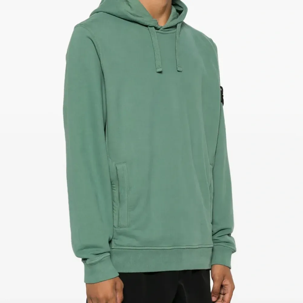 Худи с нашивкой Compass