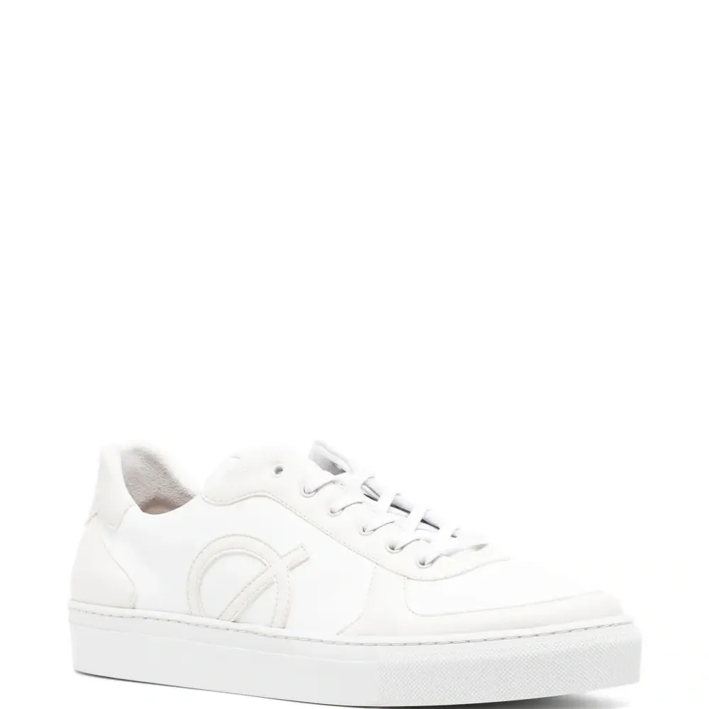 Кроссовки Classic с нашивкой-логотипом