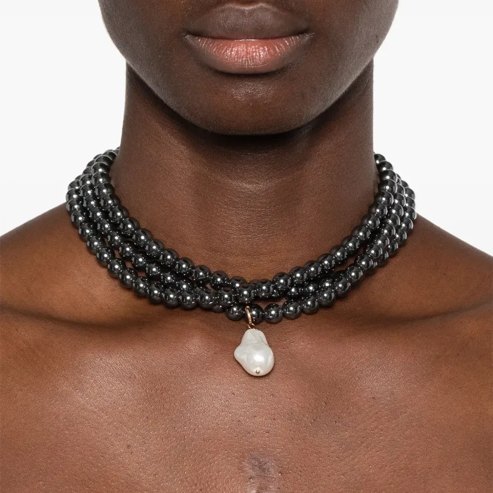 Колье с жемчугом Колье с жемчугом