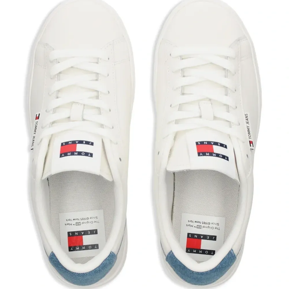 Кроссовки с отделкой из денима Кроссовки с отделкой из денима