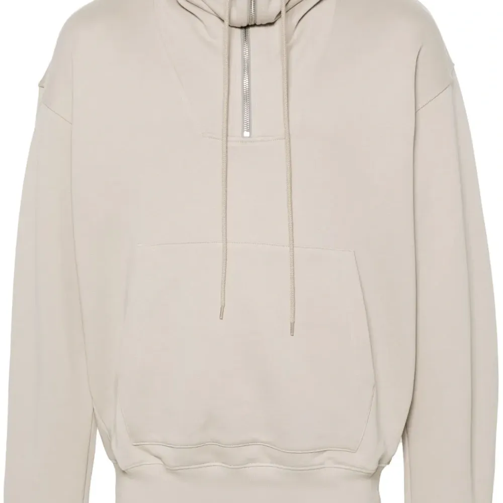 Толстовка с воротником-воронкой