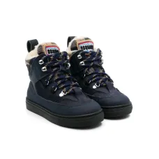 Ботинки с вышитым логотипом