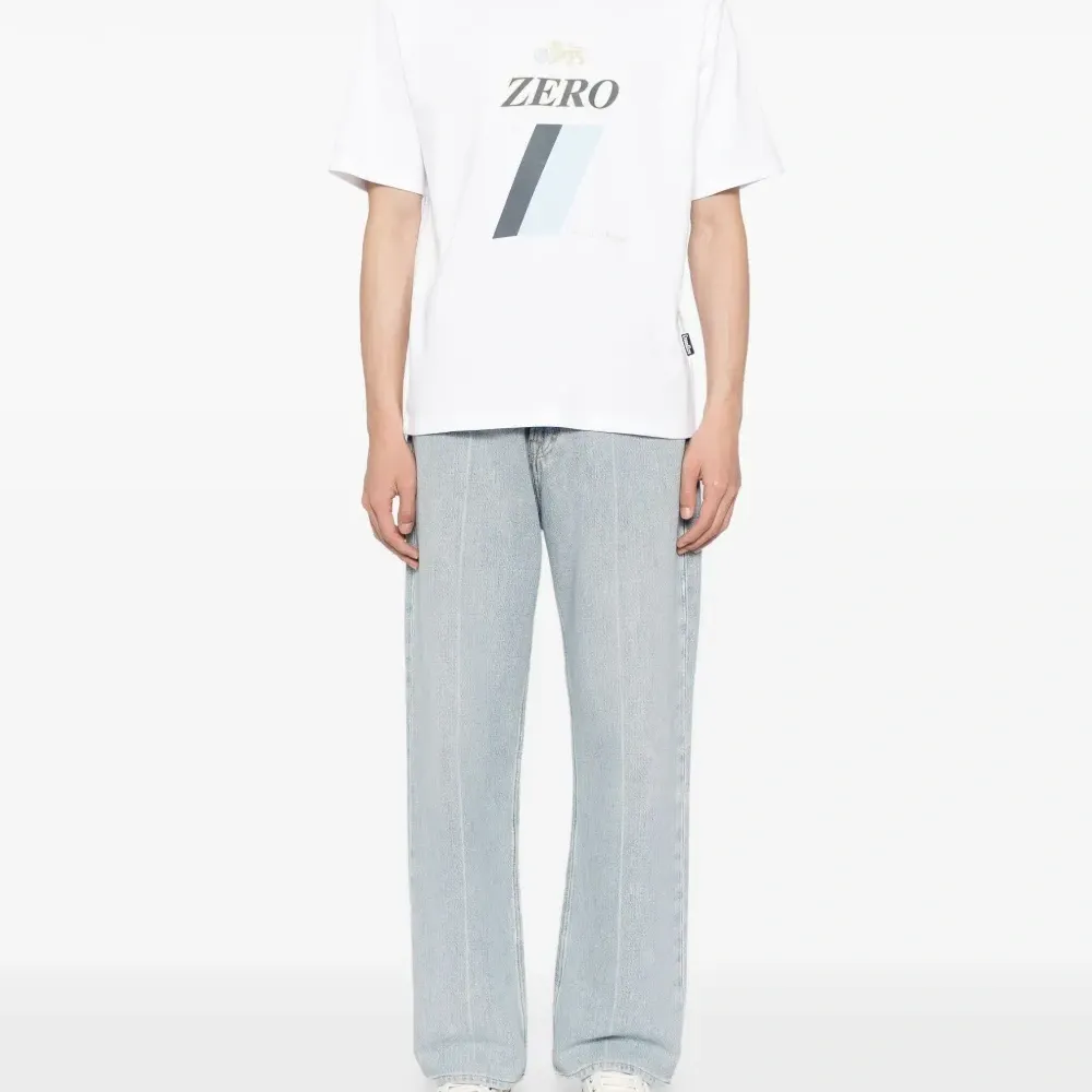 Футболка с логотипом Футболка с логотипом