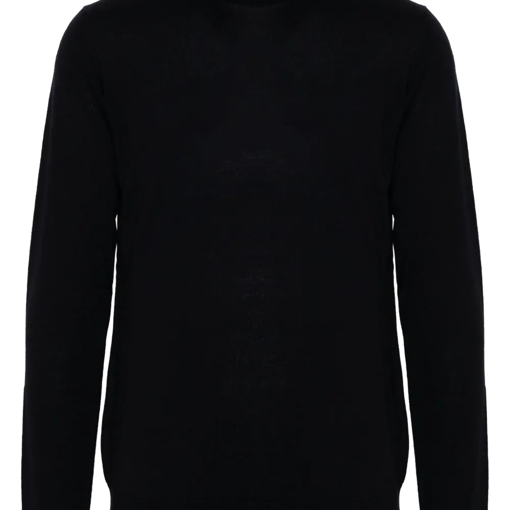 Свитер из шерсти мериноса