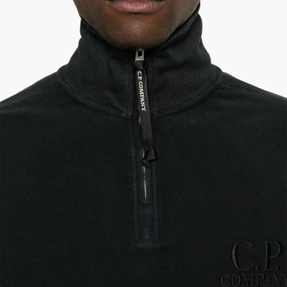 Толстовка с вышитым логотипом Толстовка с вышитым логотипом