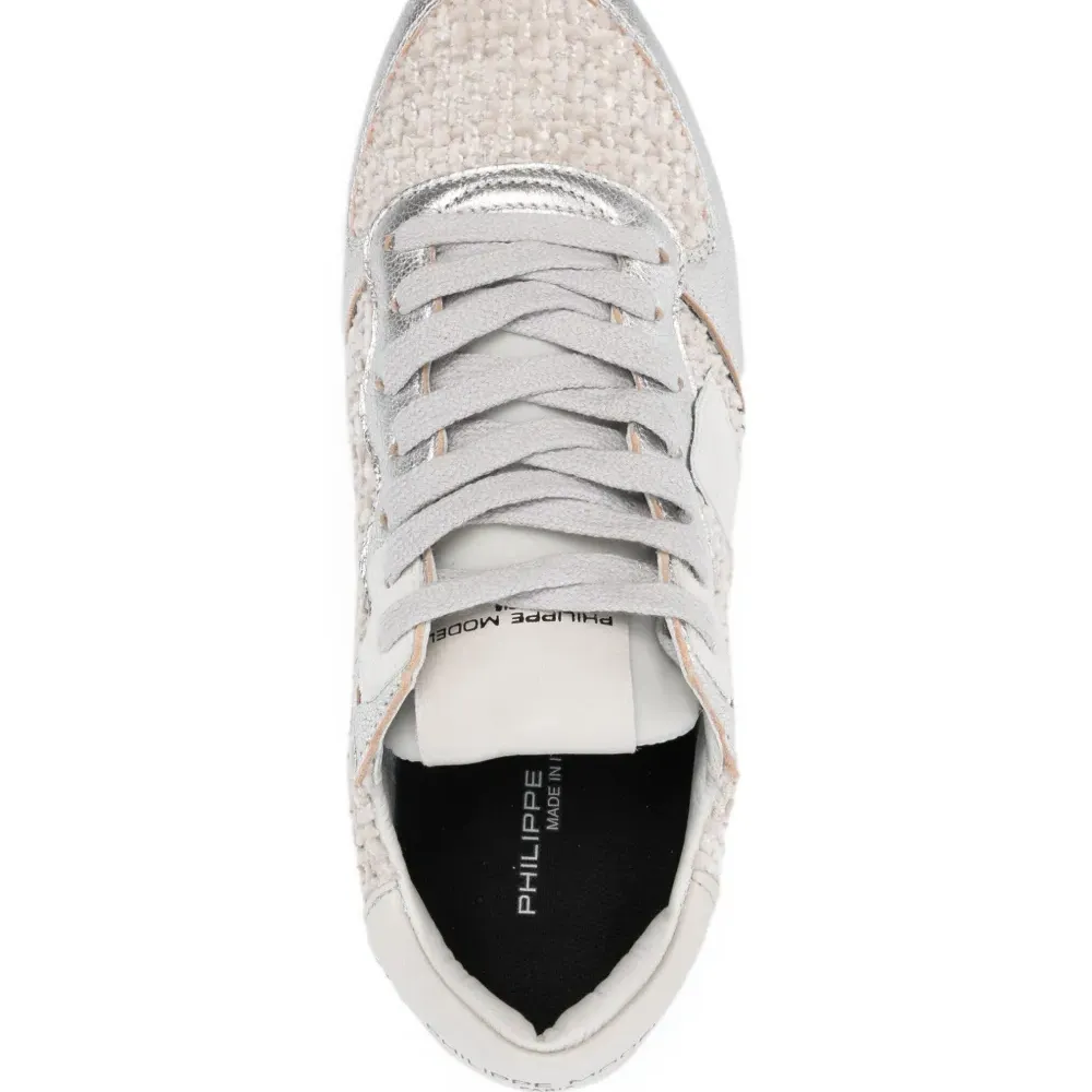 Кроссовки Mondial