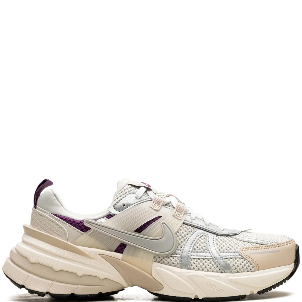 Кроссовки V2K Run Prm Light Bone