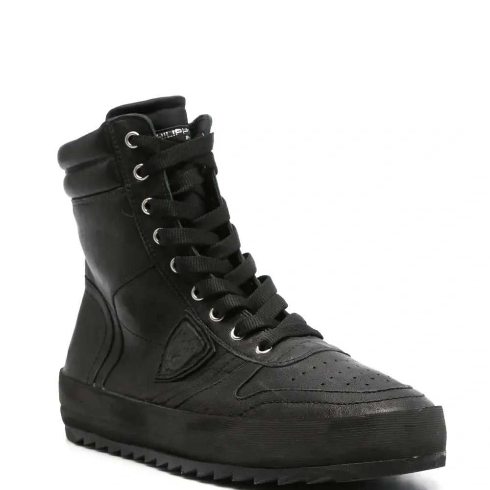 Высокие кеды Nice