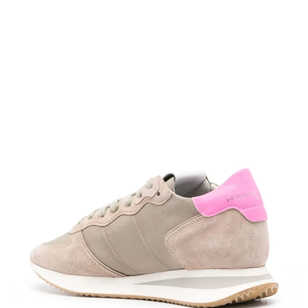 Кроссовки Mondial