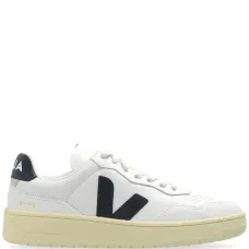 Кроссовки V90 Chromefree