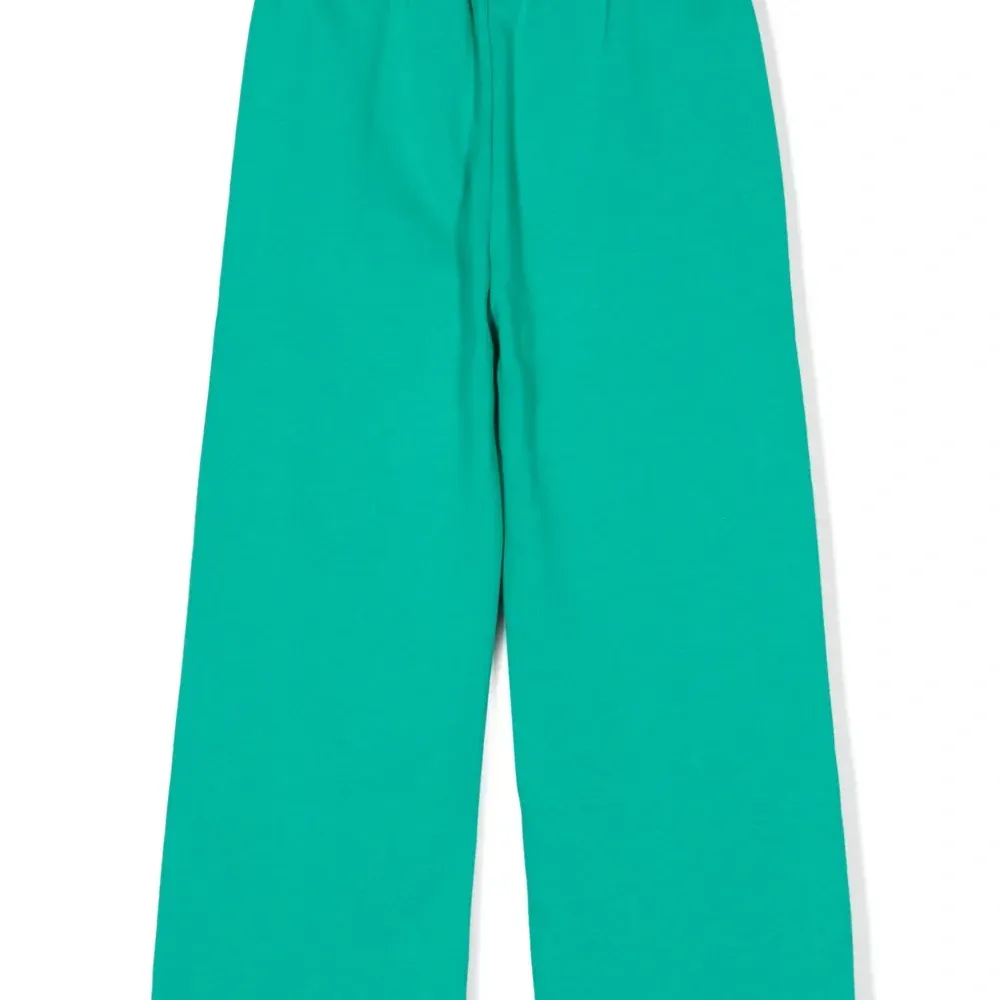 Спортивные брюки