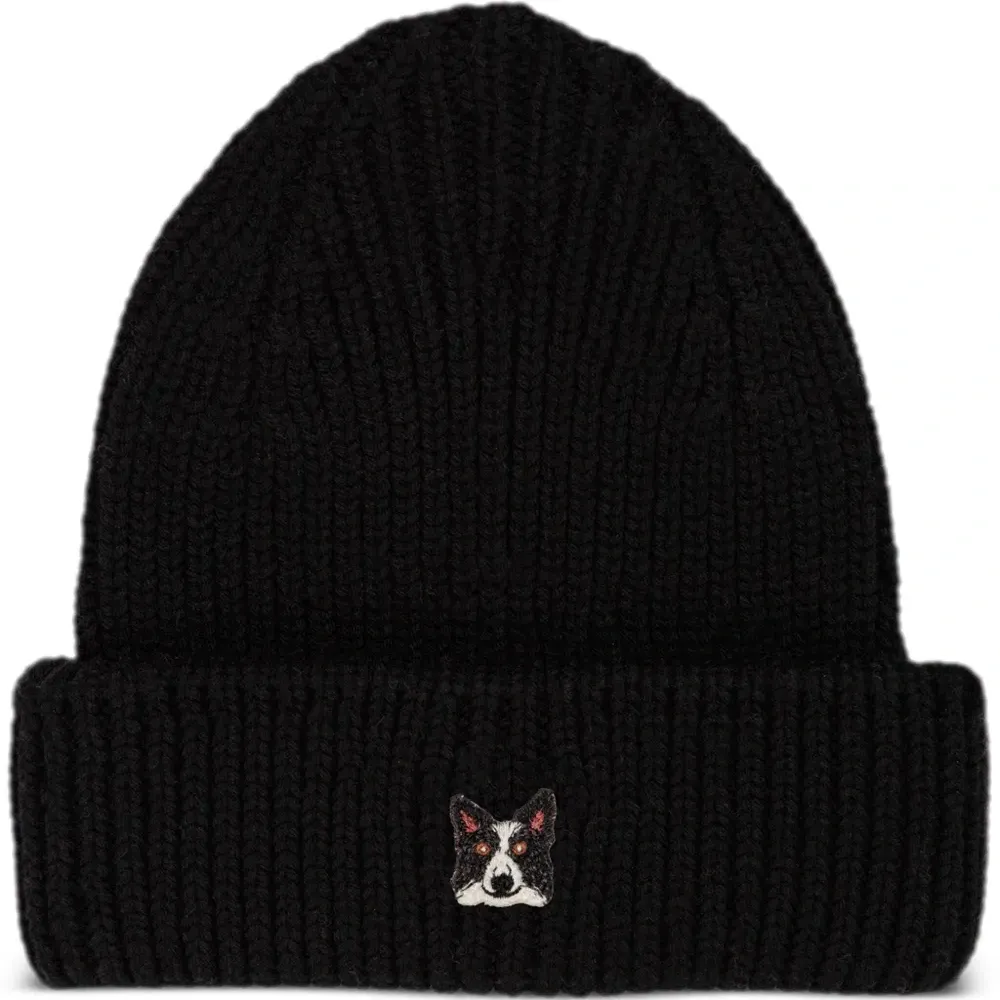 Шапка бини Border Collie с нашивкой