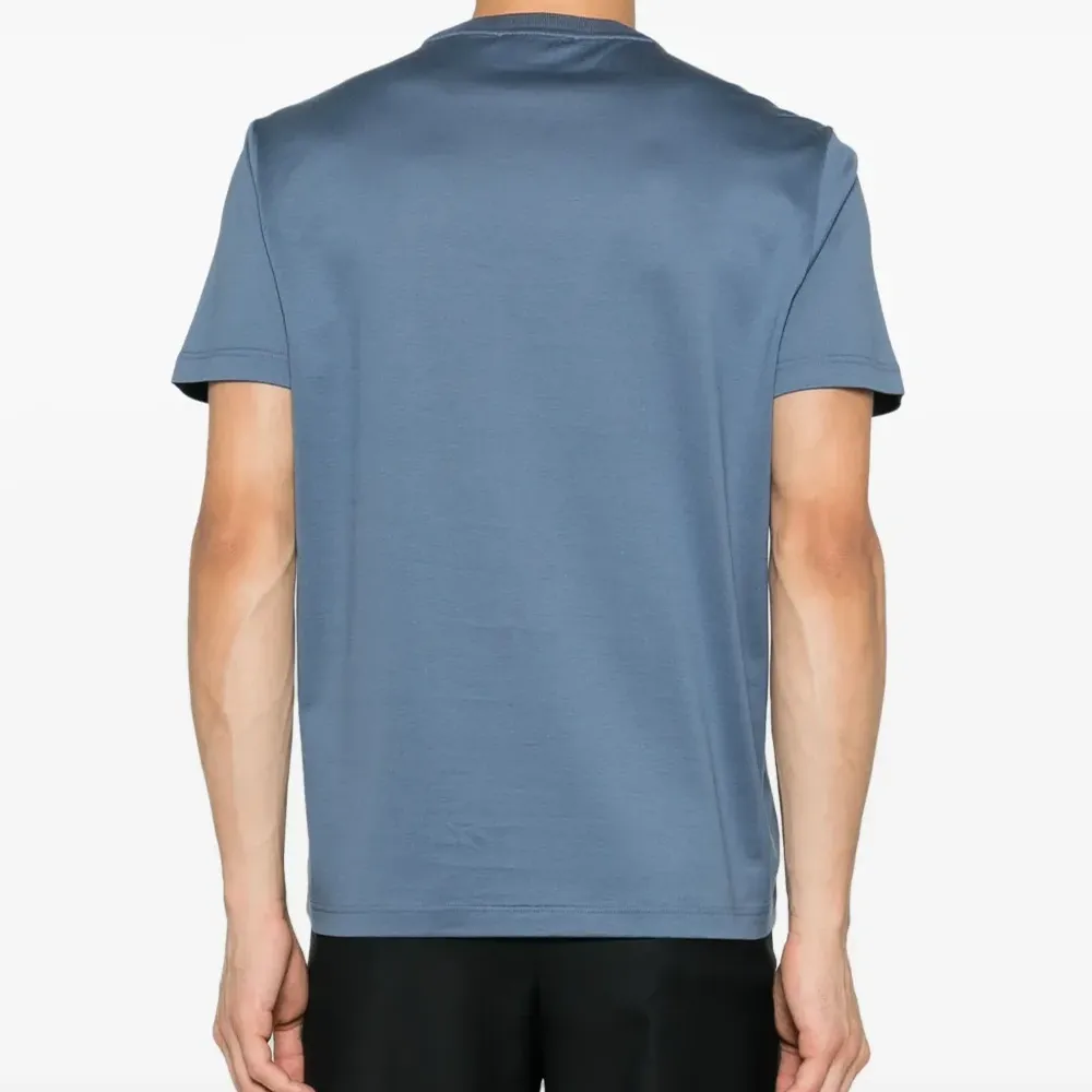 Футболка с круглым вырезом Футболка с круглым вырезом