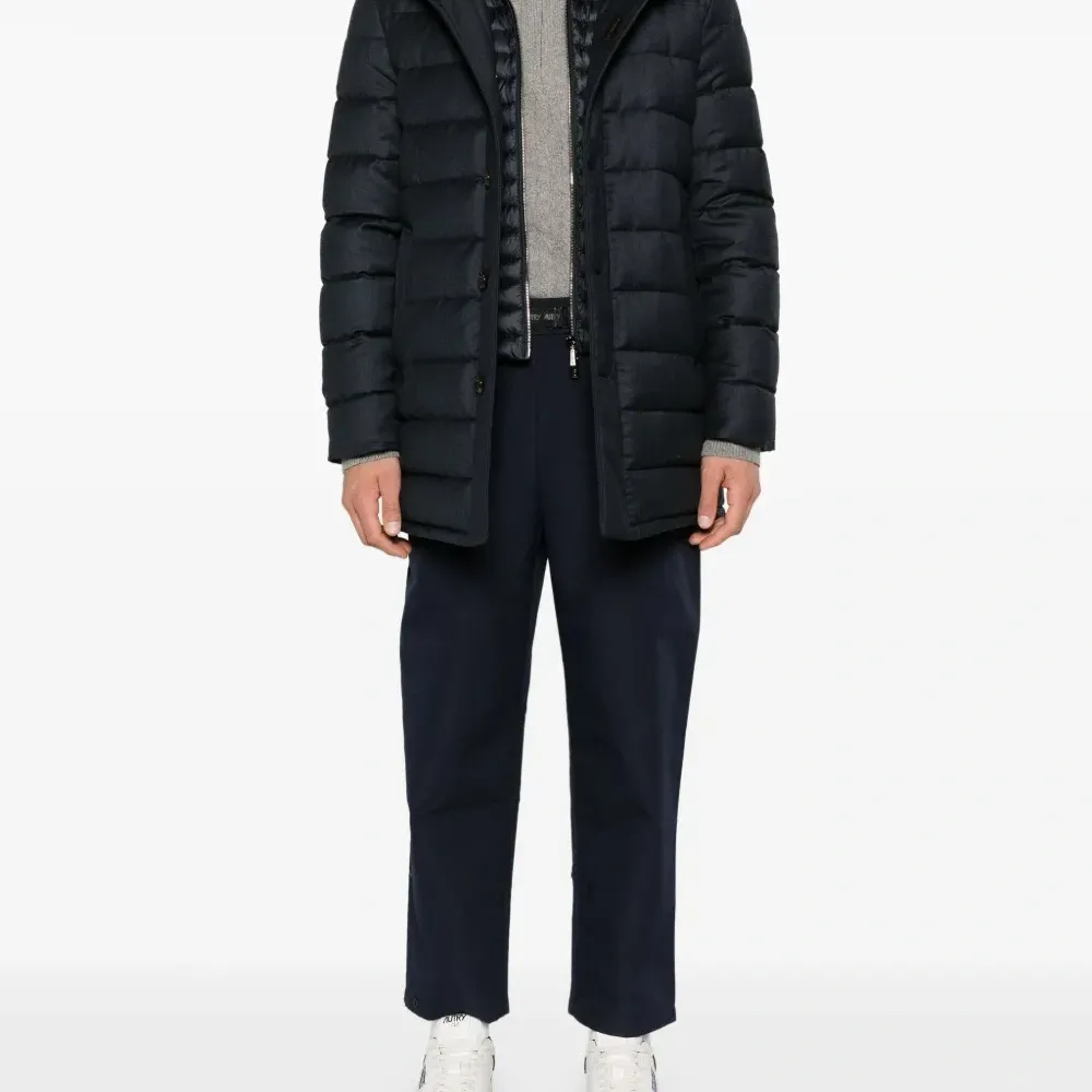 Спортивные брюки