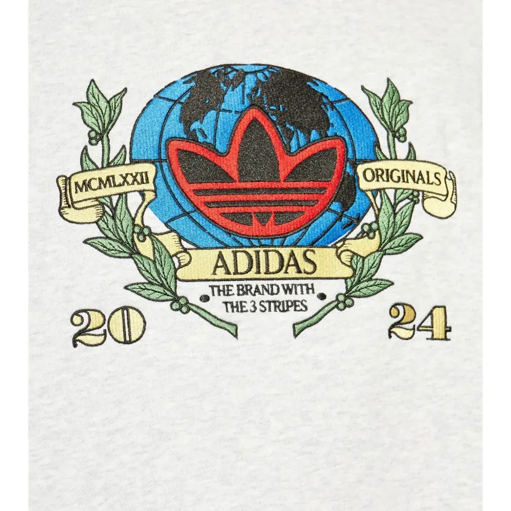 Толстовка с вышитым логотипом