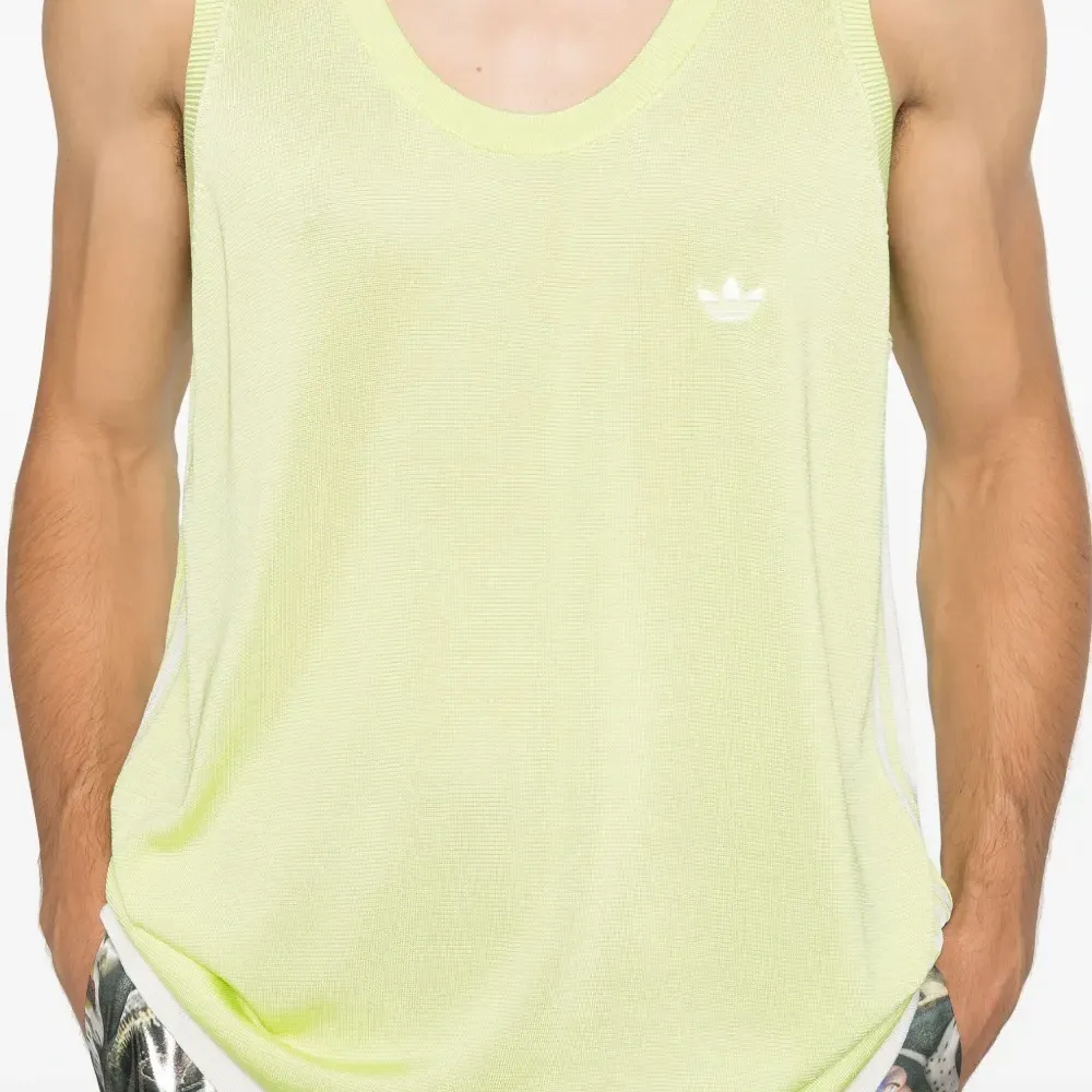 Топ с вышивкой из коллаборации с Wales Bonner