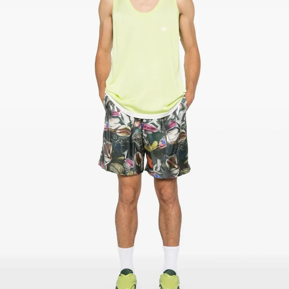 Топ с вышивкой из коллаборации с Wales Bonner